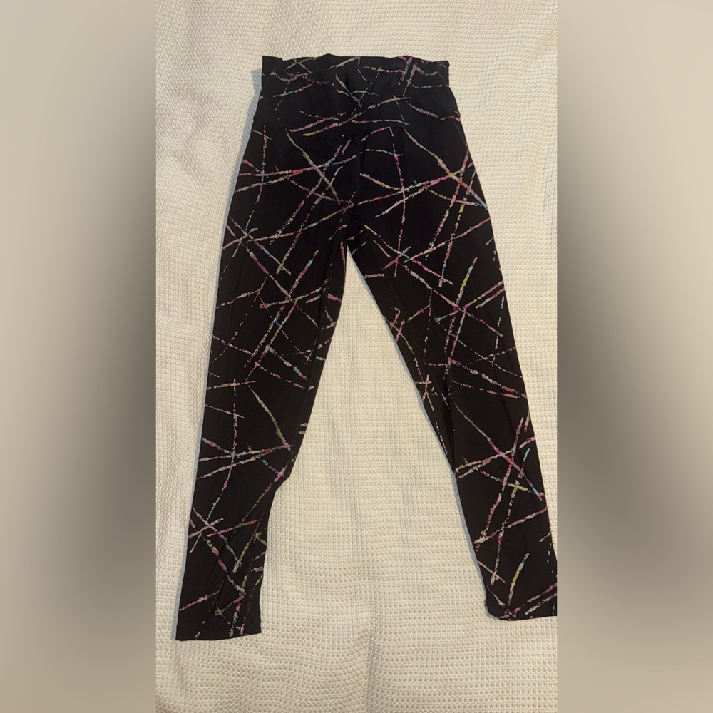 ✨ZYIA✨Black Leggings with Colorful Abstract Pattern size 6-8